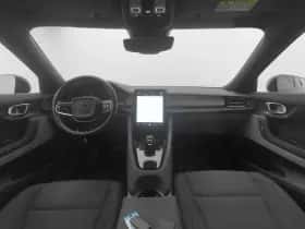 Polestar 2 (2022) thumbnail 3