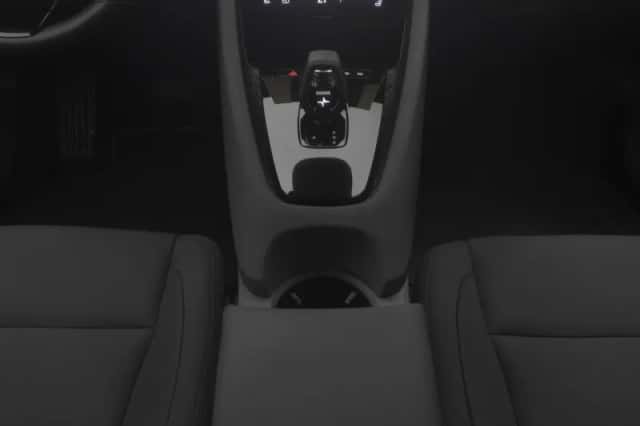 Polestar 2 (2021) thumbnail 13