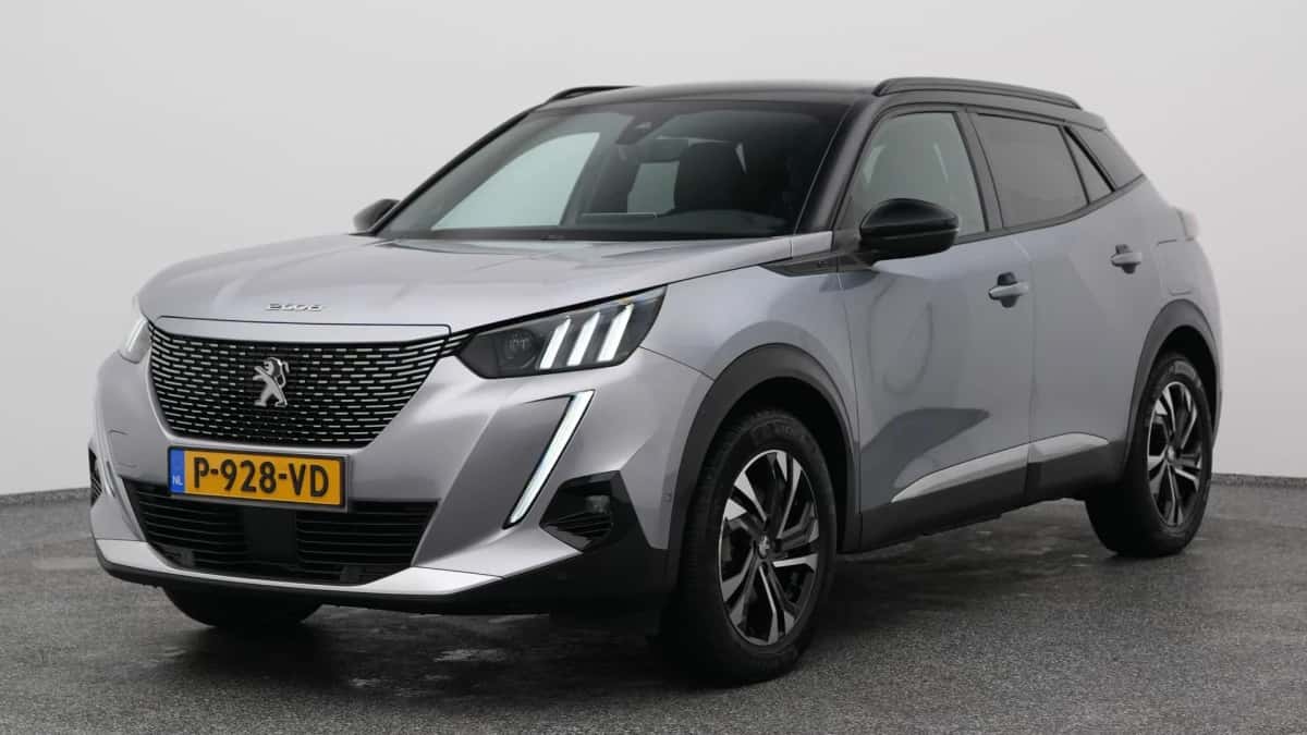 Peugeot e-2008 (2021) — foto 1