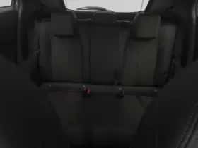 Peugeot e-2008 (2021) thumbnail 5