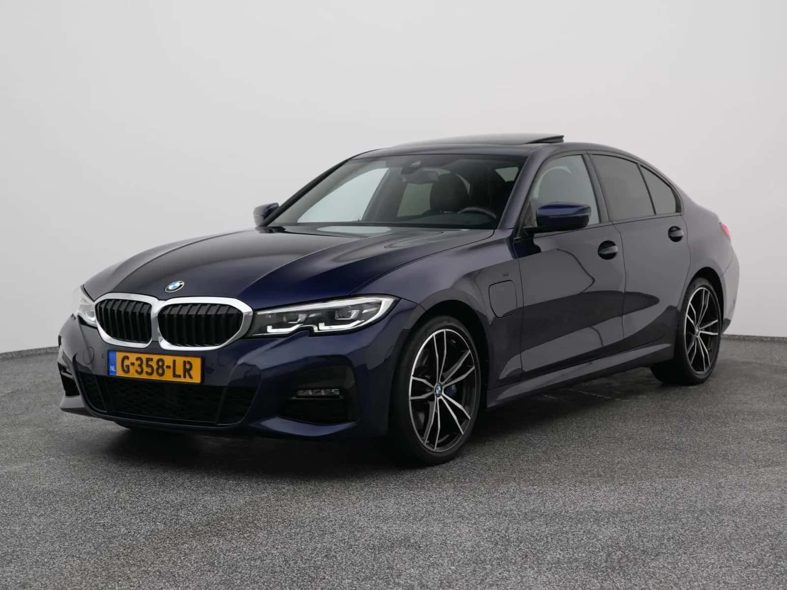 BMW 3-Serie (2019) — foto 1