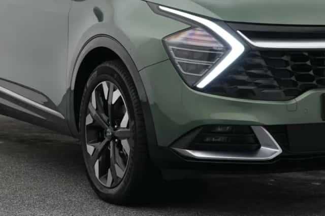 Kia Sportage (2024) thumbnail 17