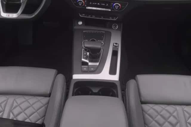 Audi Q5 (2020) thumbnail 12