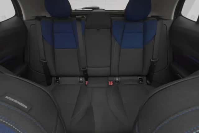Lynk & Co 01 (2022) thumbnail 4