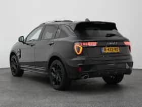 Lynk & Co 01 (2022) thumbnail 5