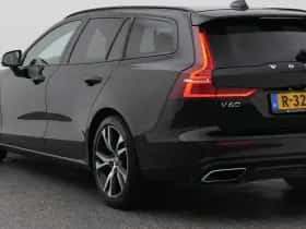 Volvo V60 (2022) thumbnail 18