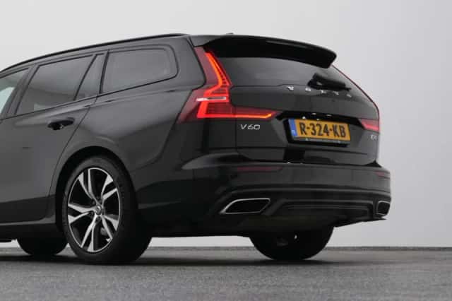 Volvo V60 (2022) thumbnail 22
