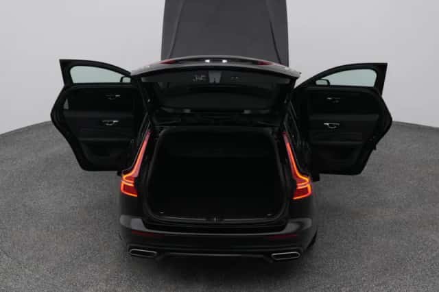Volvo V60 (2022) thumbnail 29