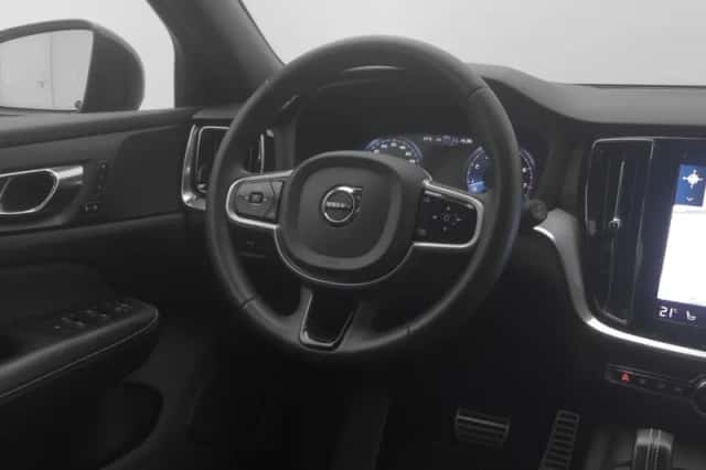 Volvo V60 (2022) thumbnail 7