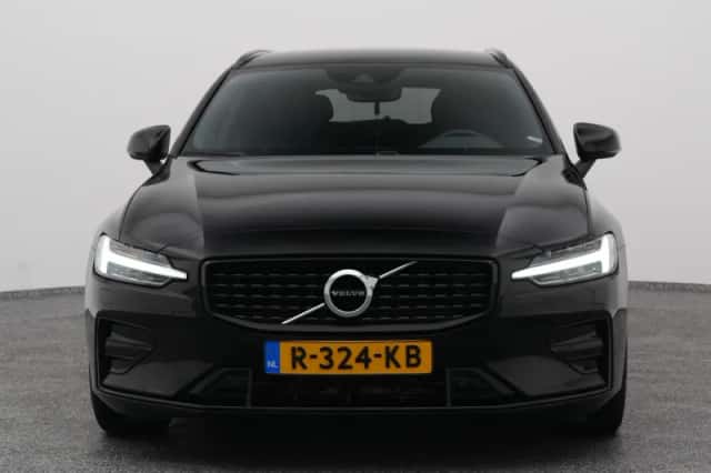 Volvo V60 (2022) thumbnail 9