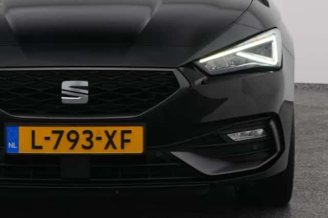 SEAT Leon (2021) thumbnail 19