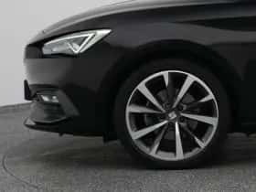 SEAT Leon (2021) thumbnail 21
