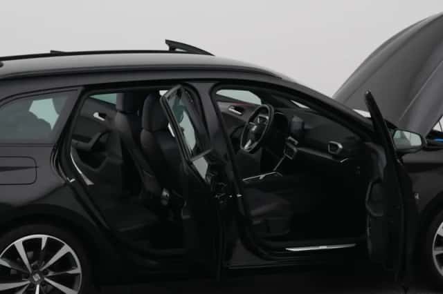 SEAT Leon (2021) thumbnail 34