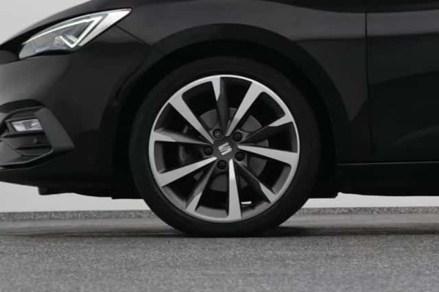 SEAT Leon (2021) thumbnail 39