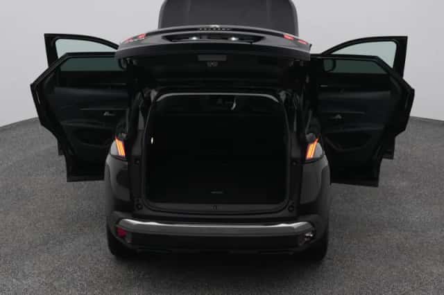 Peugeot 3008 (2021) thumbnail 29