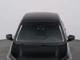 Peugeot 3008 (2021) thumbnail 32