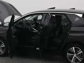 Peugeot 3008 (2021) thumbnail 33