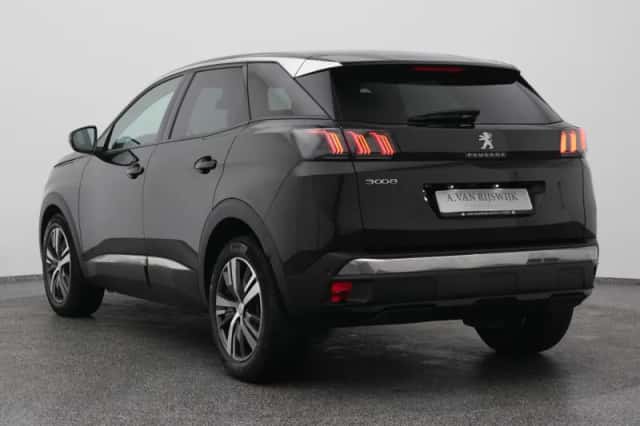 Peugeot 3008 (2021) thumbnail 5