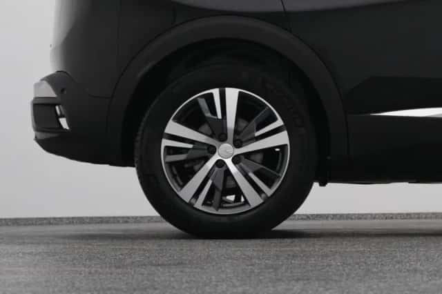 Peugeot 3008 (2021) thumbnail 41