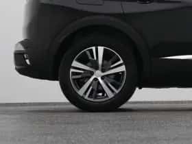 Peugeot 3008 (2021) thumbnail 41