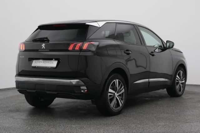 Peugeot 3008 (2021) thumbnail 6