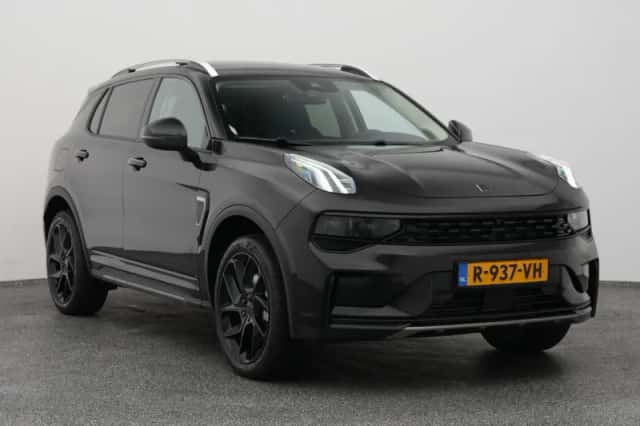 Lynk & Co 01 (2023) thumbnail 2