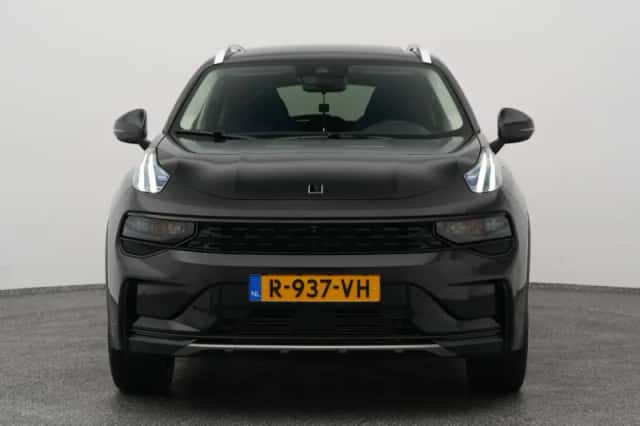Lynk & Co 01 (2023) thumbnail 9