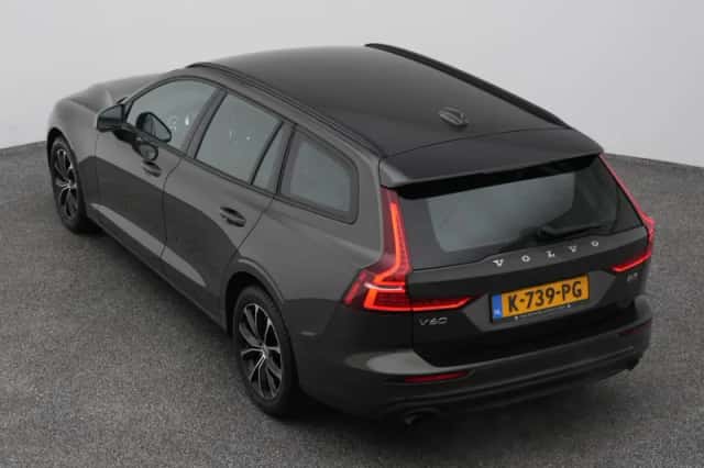 Volvo V60 (2021) thumbnail 25