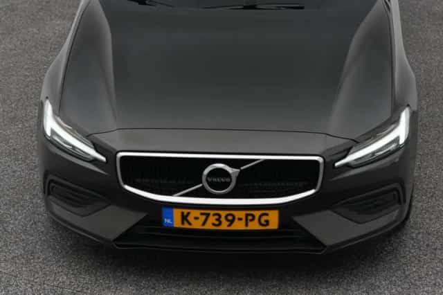 Volvo V60 (2021) thumbnail 30