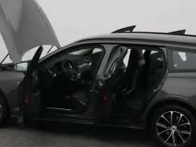 Volvo V60 (2021) thumbnail 33