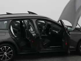 Volvo V60 (2021) thumbnail 34