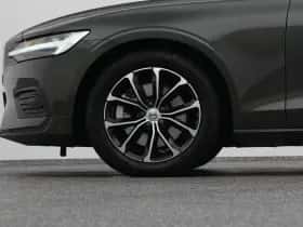 Volvo V60 (2021) thumbnail 39