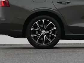 Volvo V60 (2021) thumbnail 41