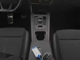CUPRA Leon (2023) thumbnail 12