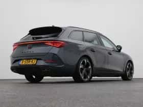 CUPRA Leon (2023) thumbnail 16