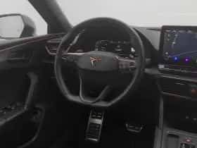 CUPRA Leon (2023) thumbnail 7