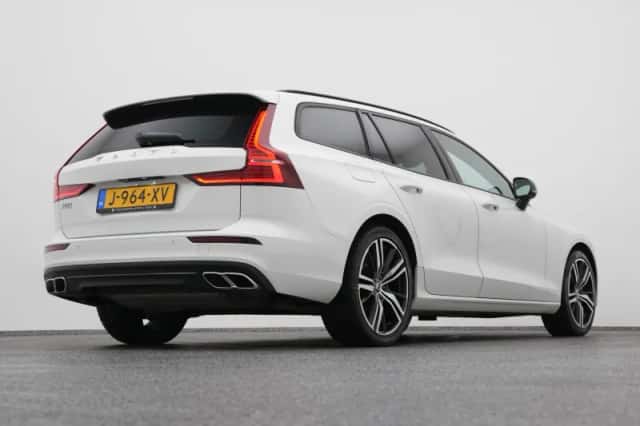 Volvo V60 (2020) thumbnail 16