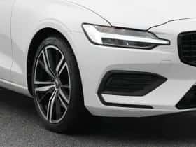 Volvo V60 (2020) thumbnail 17