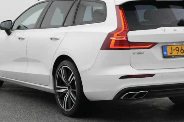 Volvo V60 (2020) thumbnail 18