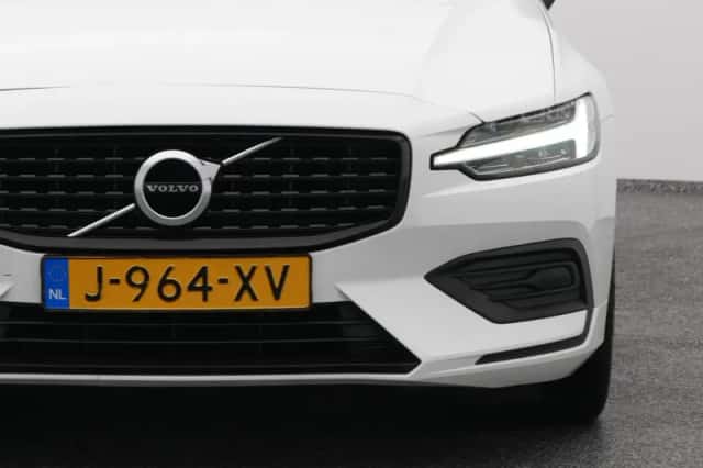 Volvo V60 (2020) thumbnail 19