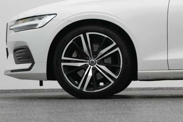 Volvo V60 (2020) thumbnail 39