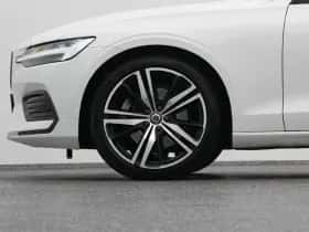 Volvo V60 (2020) thumbnail 39