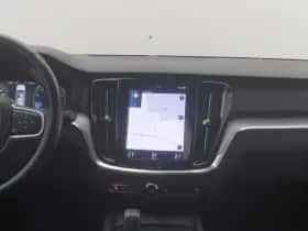 Volvo V60 (2020) thumbnail 8