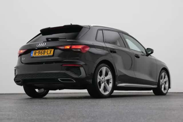 Audi A3 (2021) thumbnail 16