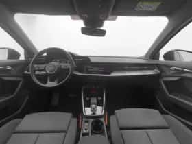 Audi A3 (2021) thumbnail 3