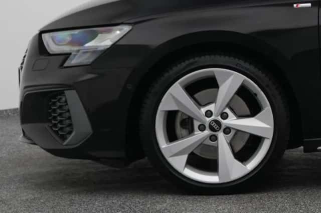 Audi A3 (2021) thumbnail 21