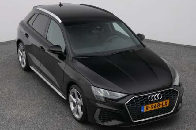 Audi A3 (2021) thumbnail 24