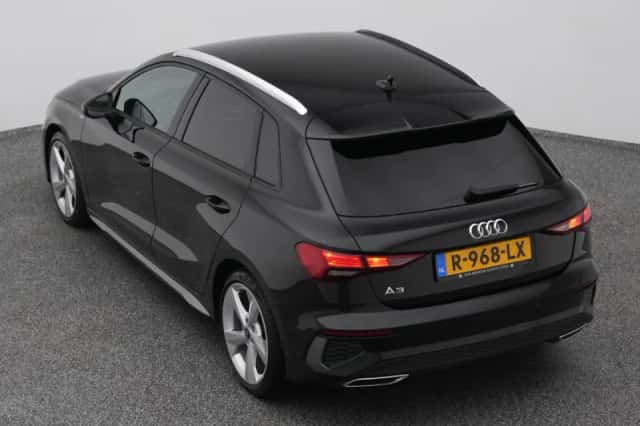 Audi A3 (2021) thumbnail 25