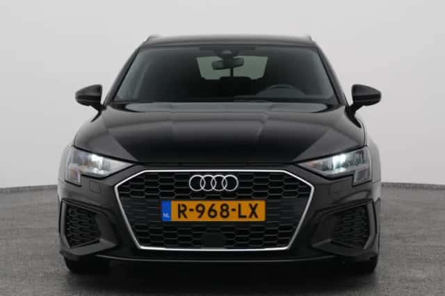 Audi A3 (2021) thumbnail 9