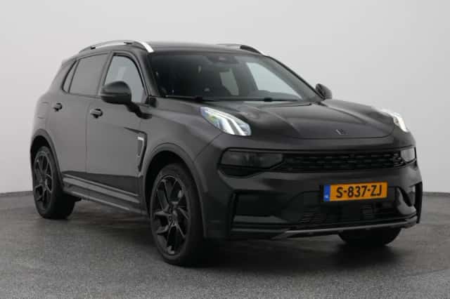 Lynk & Co 01 (2023) thumbnail 2